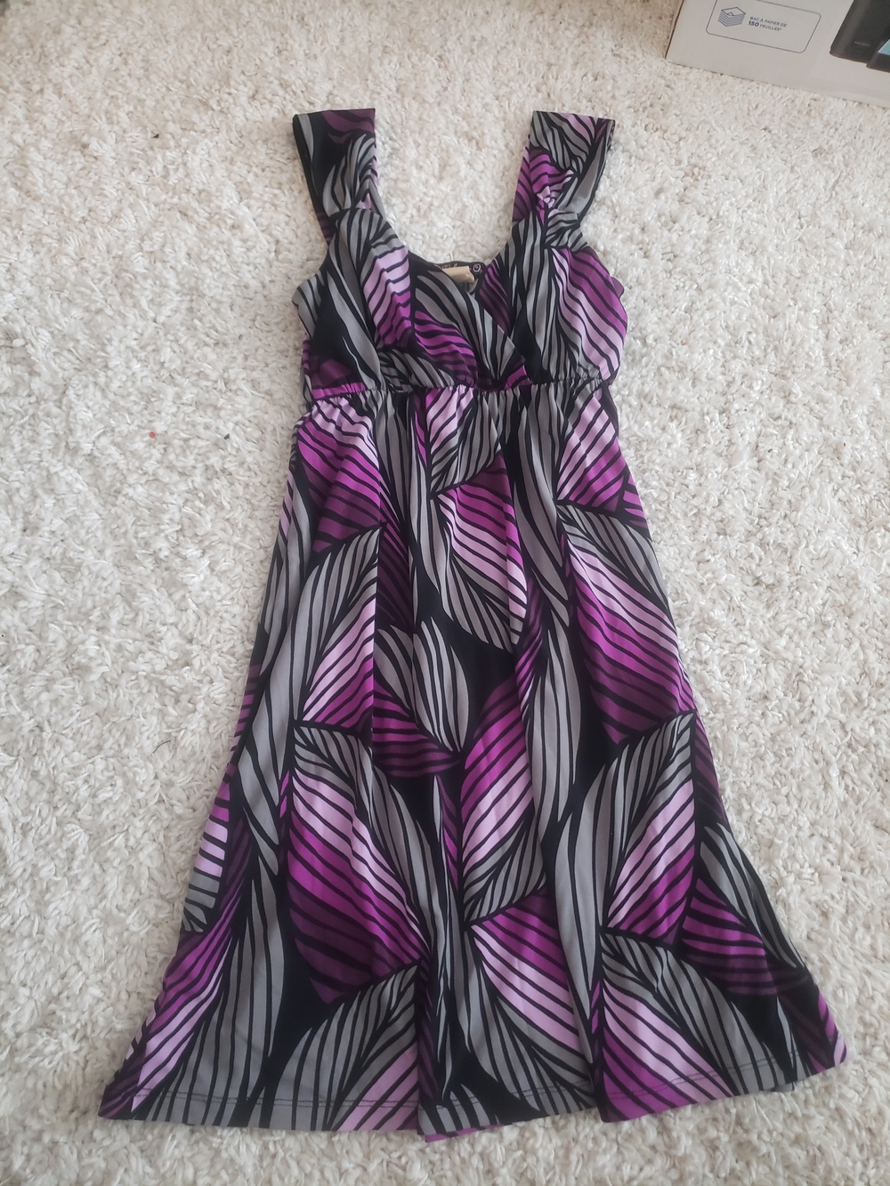 Purple & Black Leaf-Print Sleeveless Midi Dress